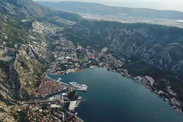 Апартаменты 2bd Modern Apt w/ Kotor Old Town & Bay Views Котор-12