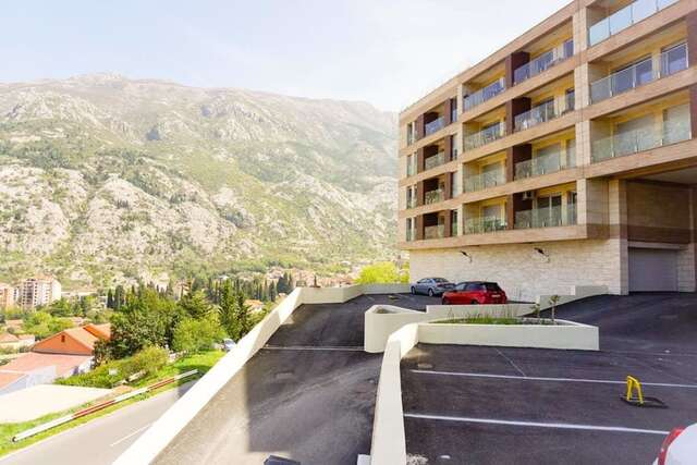 Апартаменты 2bd Modern Apt w/ Kotor Old Town & Bay Views Котор-15