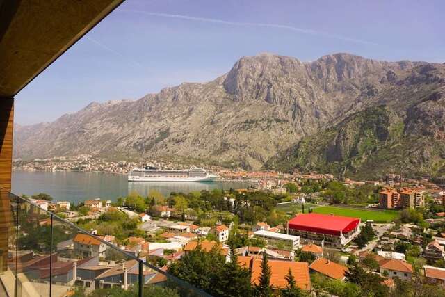 Апартаменты 2bd Modern Apt w/ Kotor Old Town & Bay Views Котор-29