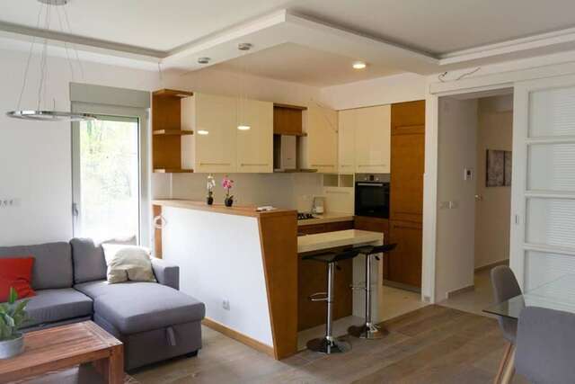 Апартаменты 2bd Modern Apt w/ Kotor Old Town & Bay Views Котор-45